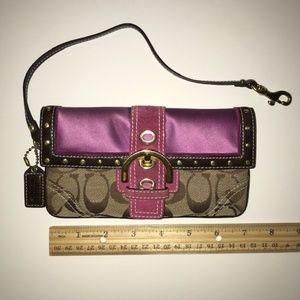 Coach Logo Buckle Wristlet Clutch EUC